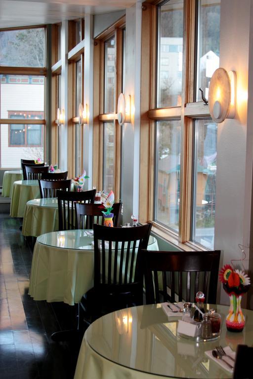 The Driftwood 3* Juneau